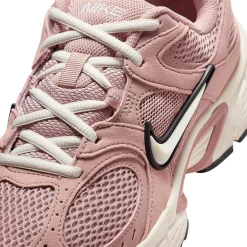 Nike V5 RNR Suede Womens Sneakers