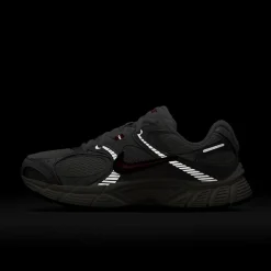 Nike V5 RNR Womens Sneakers