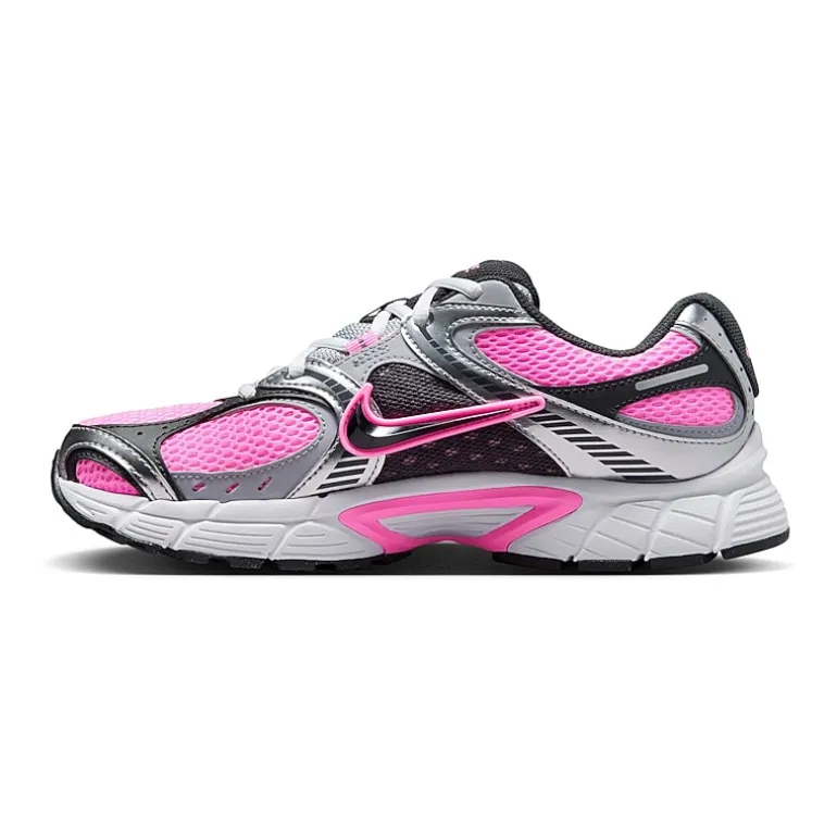 Nike V5 RNR Womens Sneakers