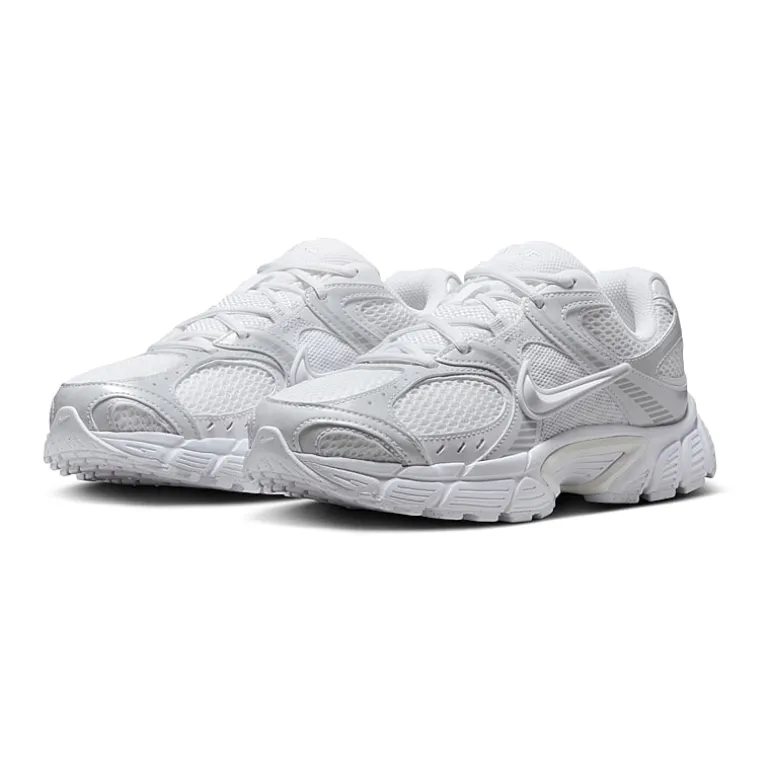 Nike V5 RNR Womens Sneakers