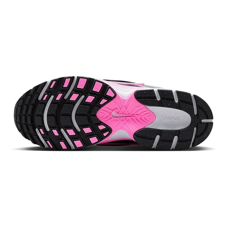 Nike V5 RNR Womens Sneakers
