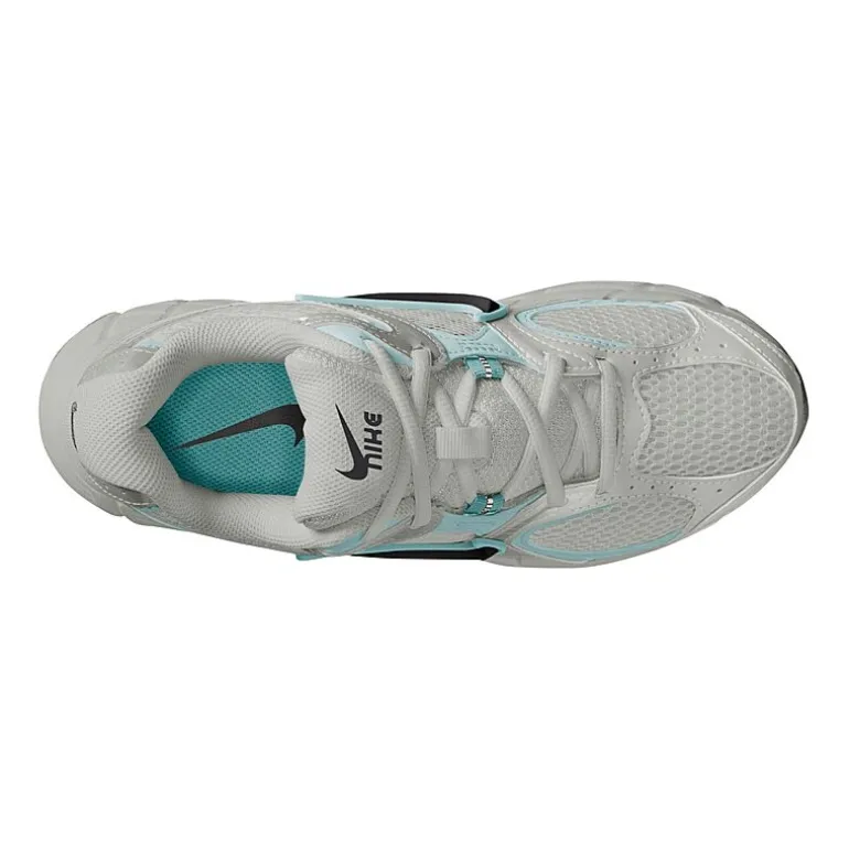 Nike V5 RNR Womens Sneakers