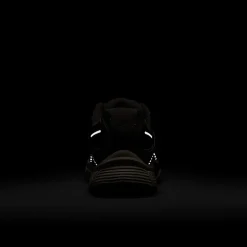Nike V5 RNR Womens Sneakers