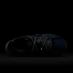 Nike V5 RNR Womens Sneakers