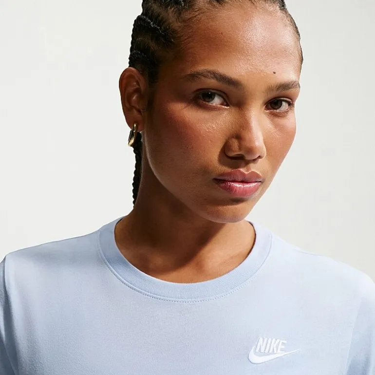Nike Womens Active T-Shirt
