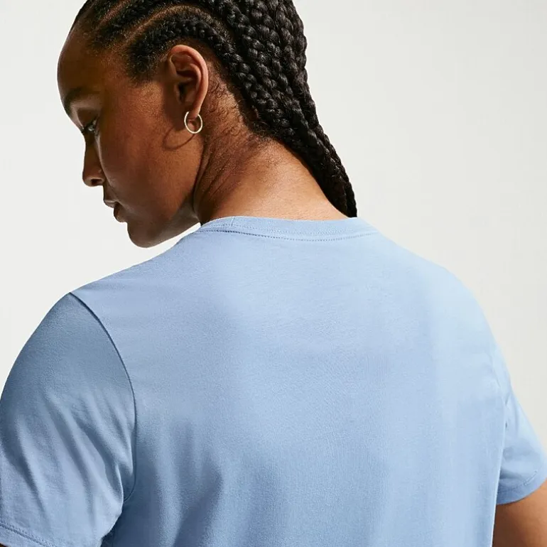 Nike Womens Active T-Shirt