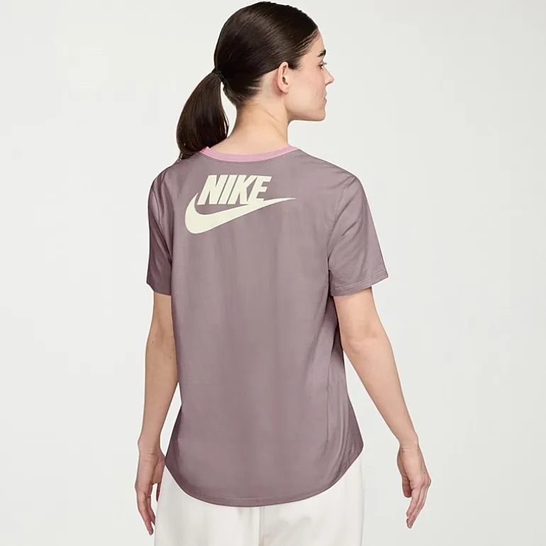Nike Womens Active T-Shirt
