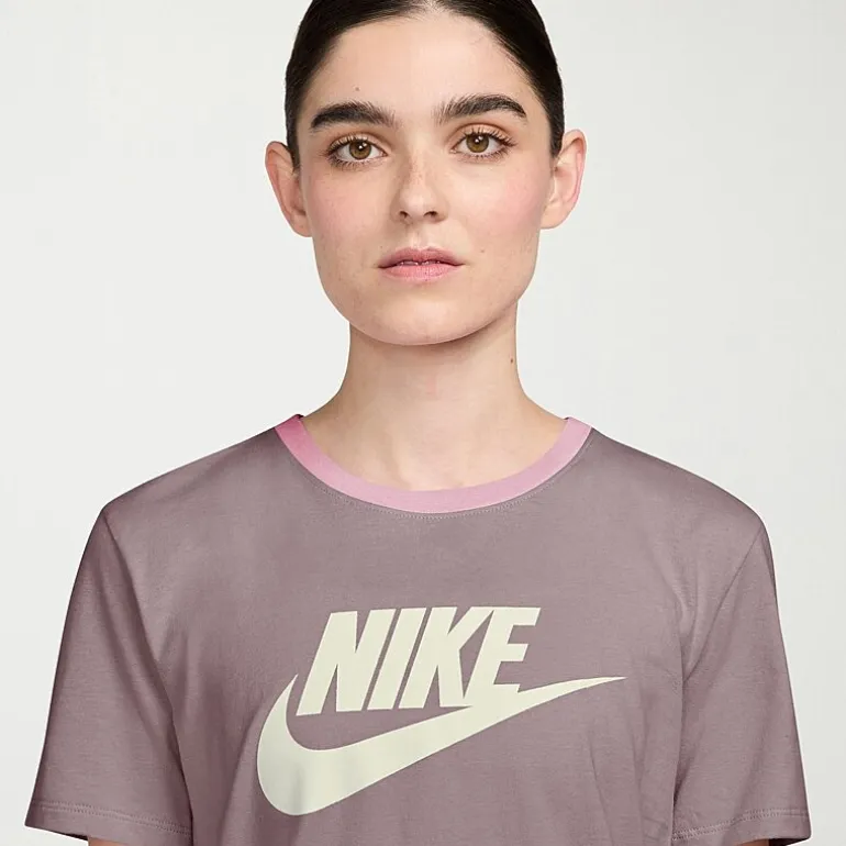 Nike Womens Active T-Shirt