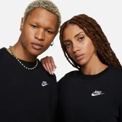 Nike Womens Crew Neck Long Sleeve Sweatshirt