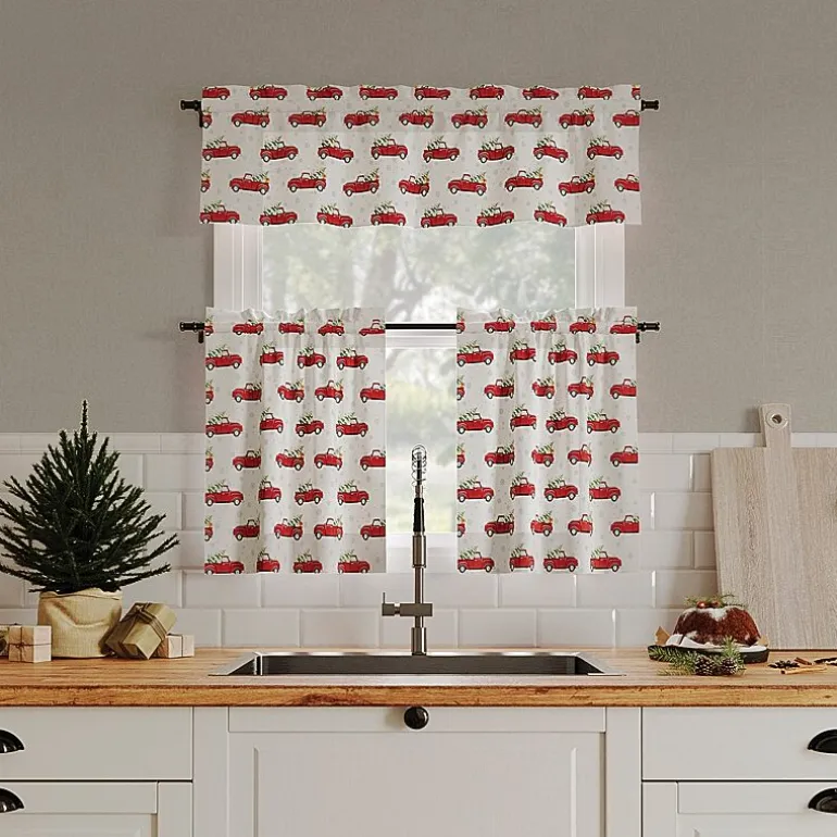 No 918 Christmas Truck Rod Pocket Tailored Valance
