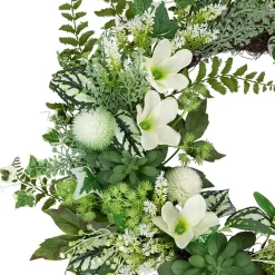 Northlight 24in Hellebores And Ivy Floral Wreath