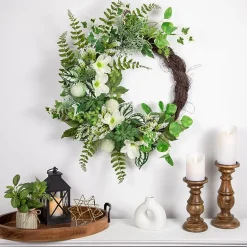 Northlight 24in Hellebores And Ivy Floral Wreath