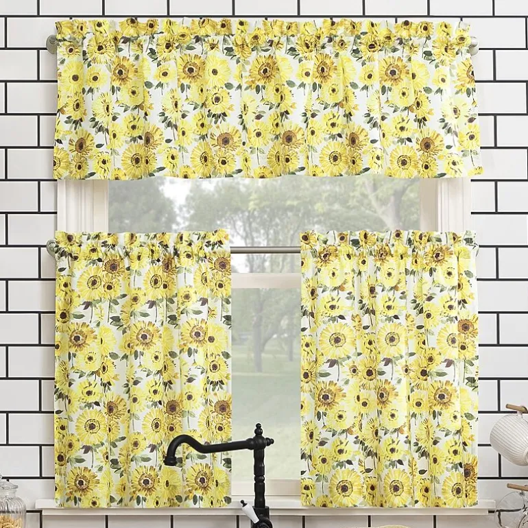 No 918 Sunny Rod Pocket Tailored Valance