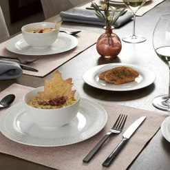 Oneida Chef's Table Black 20-pc. Everyday Flatware Set