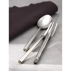 Oneida Diameter 20-pc. 18/10 Stainless Steel Flatware Set
