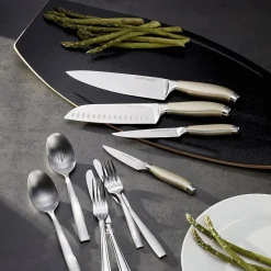Oneida Everdine 20-pc. Flatware Set