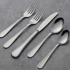 Oneida Flight 20-pc. Flatware Set