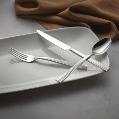 Oneida Kennedy 20-pc. Flatware Set
