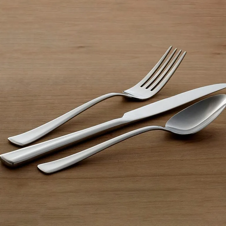 Oneida River 20-pc. Flatware Set