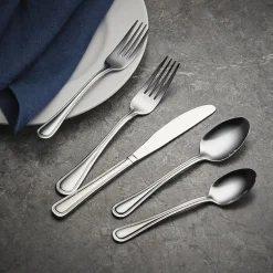 Oneida Tress 62-pc. Flatware Set