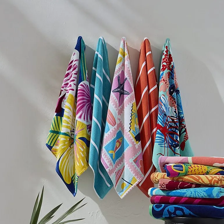 Outdoor Oasis Print Beach Towel
