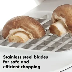 OXO Good Grips Vegetable Chopper