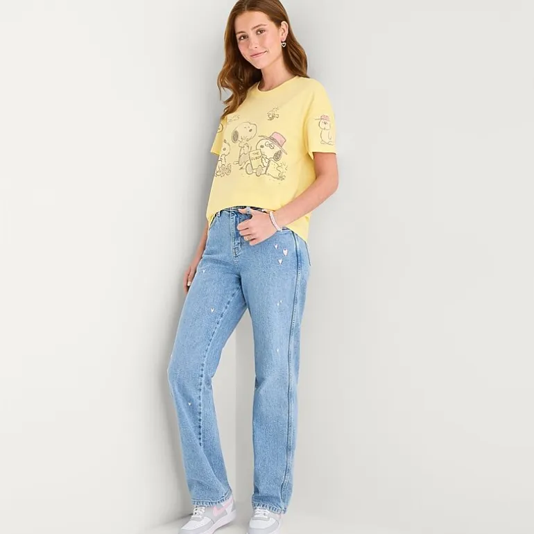 Peanuts Boyfriend Tee Womens Juniors Crew Neck Short Sleeve Oversized Peanuts Graphic T-Shirt
