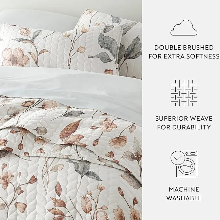 3 Piece All Season Lightweight Pattern Quilt Set