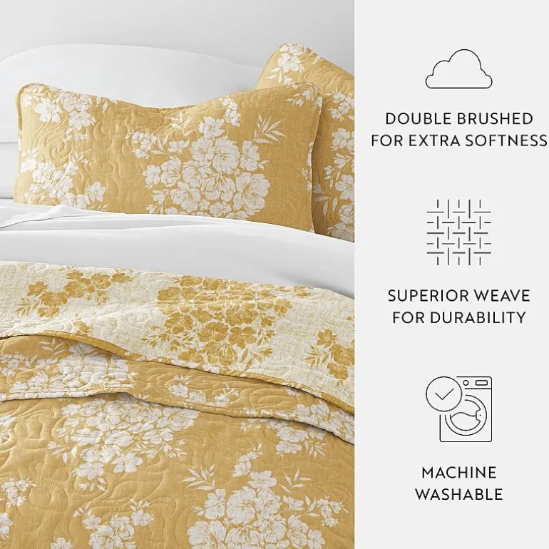 3 Piece All Season Lightweight Pattern Quilt Set