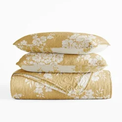 3 Piece All Season Lightweight Pattern Quilt Set