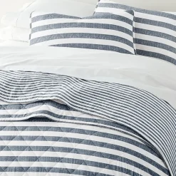 3 Piece All Season Lightweight Pattern Quilt Set