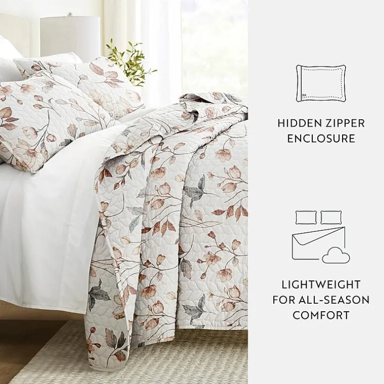 3 Piece All Season Lightweight Pattern Quilt Set