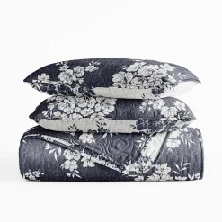 3 Piece All Season Lightweight Pattern Quilt Set