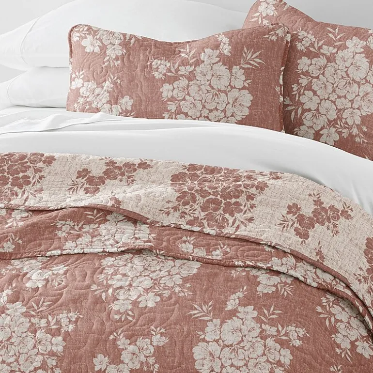 3 Piece All Season Lightweight Pattern Quilt Set