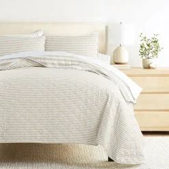 3 Piece All Season Lightweight Pattern Quilt Set