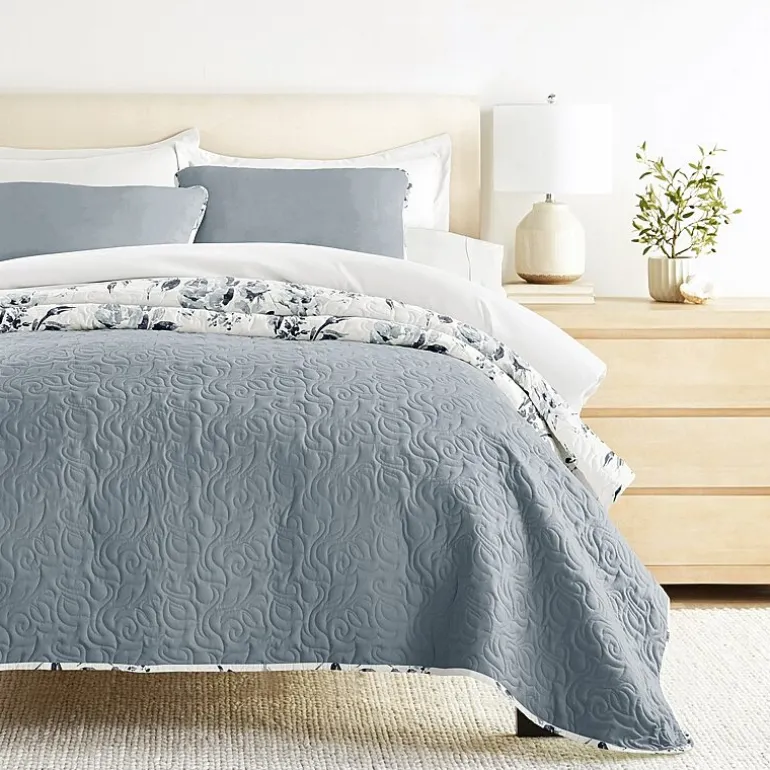 3 Piece All Season Lightweight Pattern Quilt Set