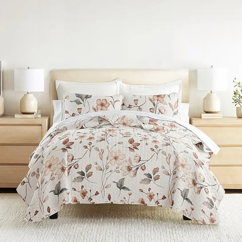 3 Piece All Season Lightweight Pattern Quilt Set