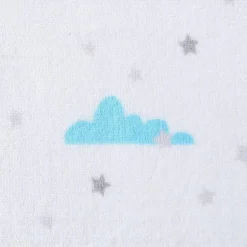 Poppy & Fritz Cloud Lightweight Throw
