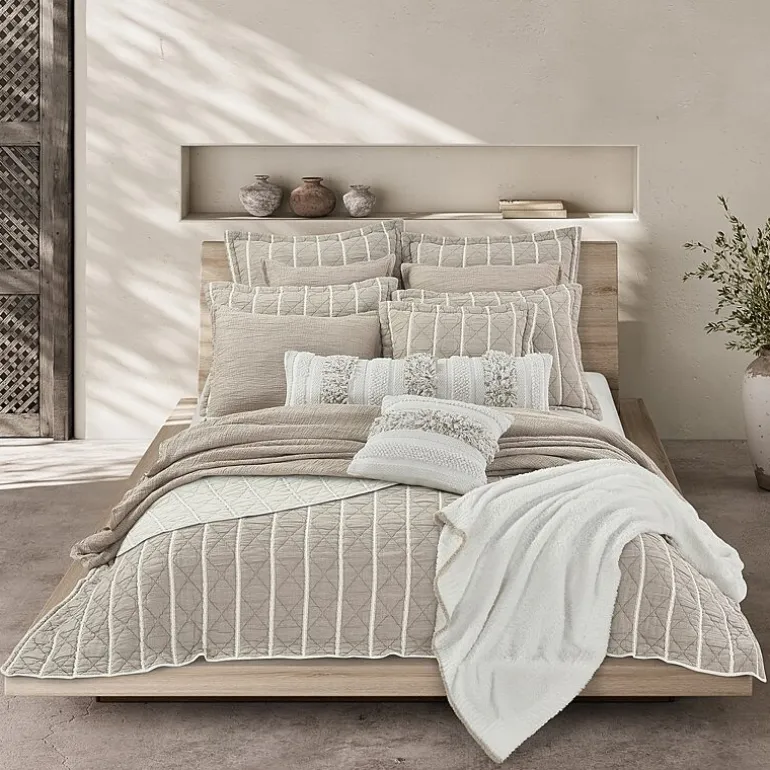 Queen Street Sand & Stone Reversible Lightweight Throw