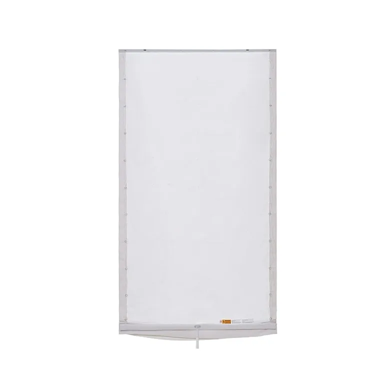 Relaxed Cordless Light-Filtering Roman Shade