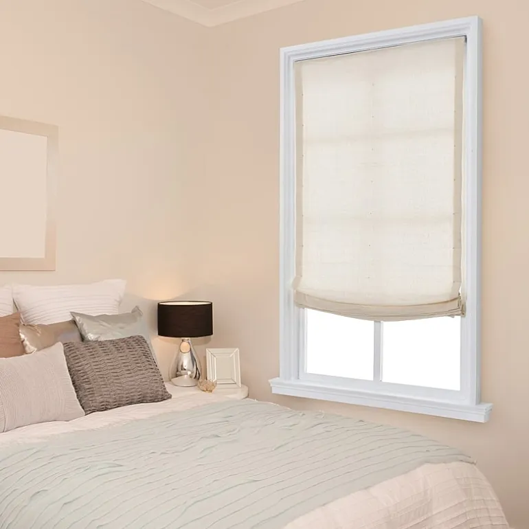 Relaxed Cordless Light-Filtering Roman Shade