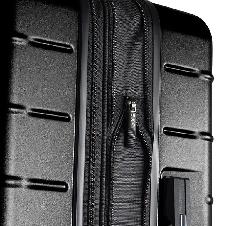 Ricardo Beverly Hills Cambria 24 Inch Hardside Checked Spinner Luggage