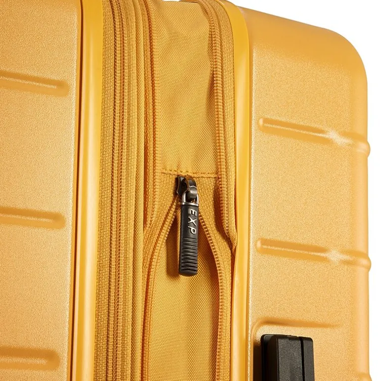 Ricardo Beverly Hills Cambria 24 Inch Hardside Checked Spinner Luggage