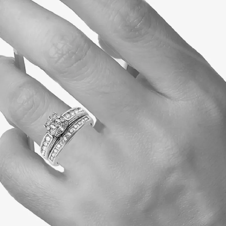 Round 1 CT.T.W. Natural Diamond Side Stone Bridal Set in 10K or 14K Gold