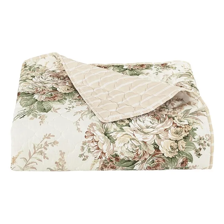 Royal Court Estelle Floral Quilt Set