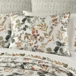 Royal Court Evergreen Floral Quilt Set
