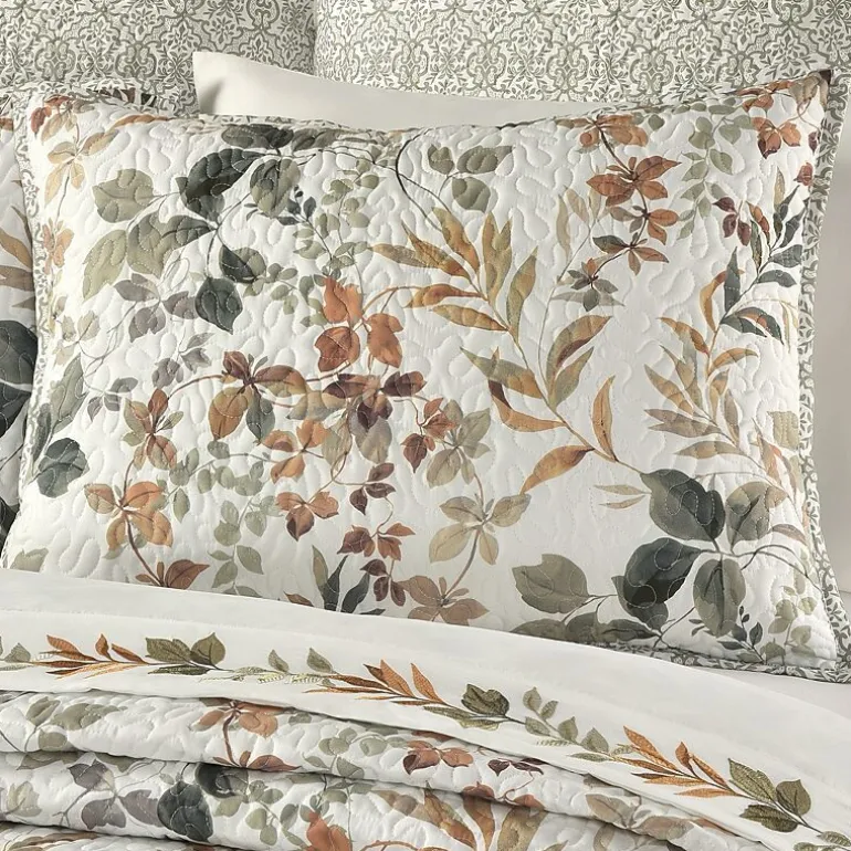 Royal Court Evergreen Floral Quilt Set