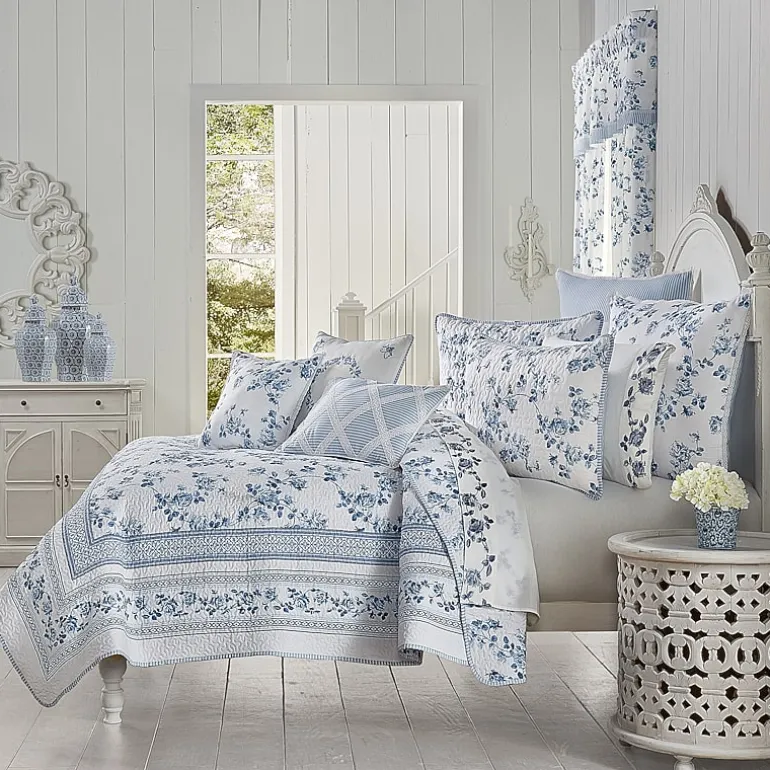 Royal Court Rialto Floral Quilt Set