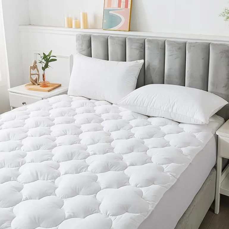 Royal Velvet European White Down Mattress Topper