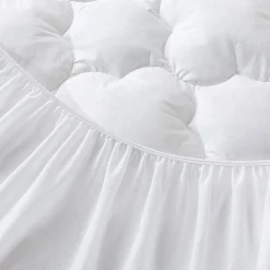 Royal Velvet European White Down Mattress Topper